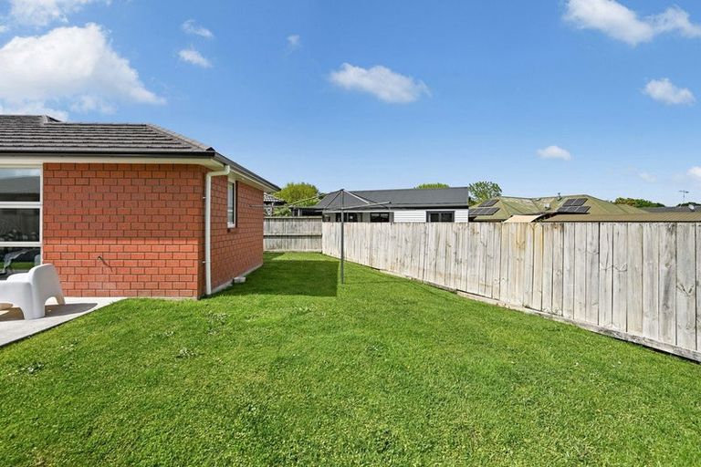 Photo of property in 33 Tupelo Street, Pukete, Hamilton, 3200