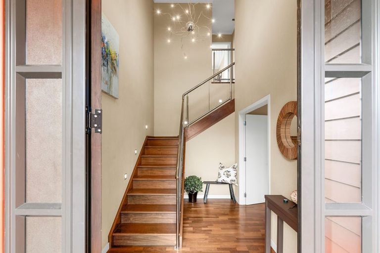 Photo of property in 16 Sheriff Place, Riverlea, Hamilton, 3216