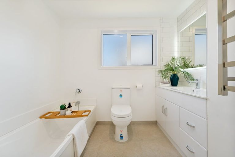 Photo of property in 21/103 Swanson Road, Henderson, Auckland, 0610