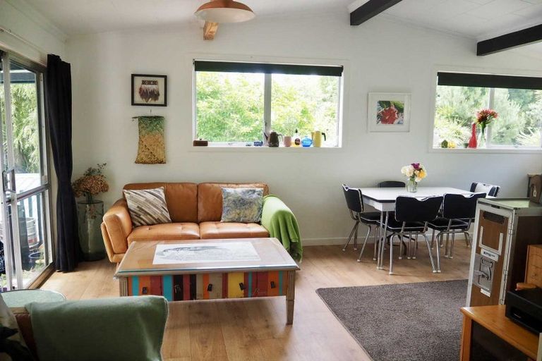 Photo of property in 9 Langley Place, Raglan, 3225