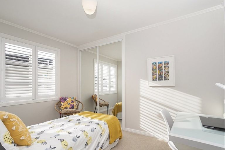 Photo of property in 378 Riddell Road, Glendowie, Auckland, 1071