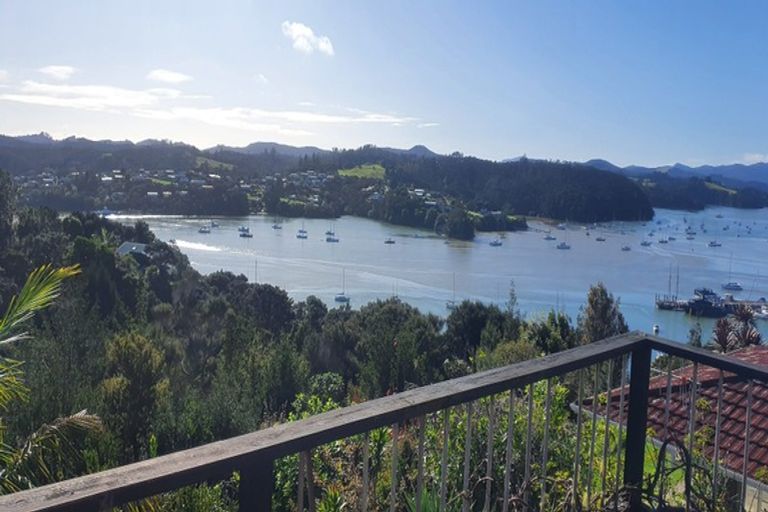 Photo of property in 6 Sir George Back Street, Opua, 0200