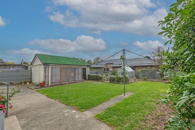 Photo of property in 99 Churchill Avenue, Hokowhitu, Palmerston North, 4410