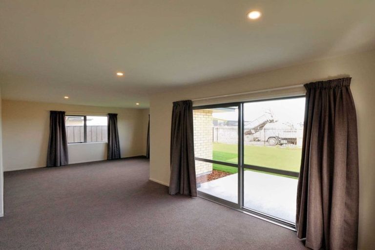 Photo of property in 6 Lydiard Drive, Rolleston, 7615