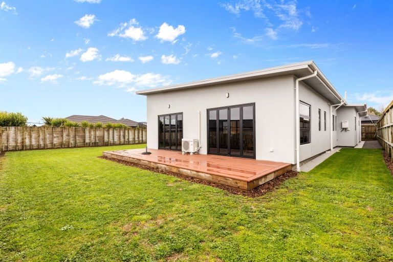 Photo of property in 11 Smith Street, Lepperton, New Plymouth, 4373