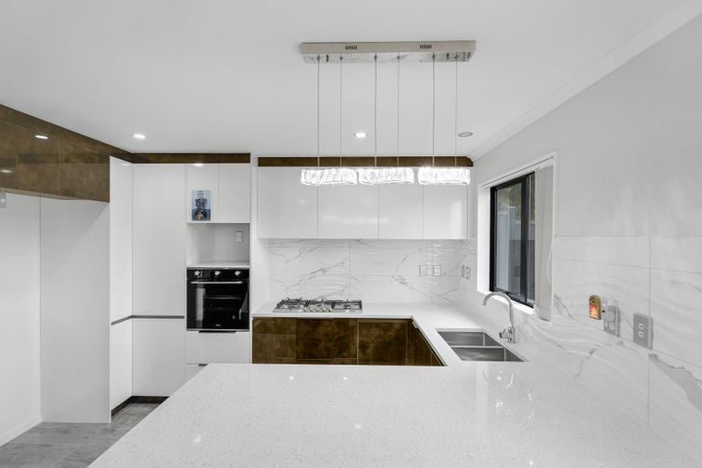 Photo of property in 37 Prospect Terrace, Pukekohe, 2120