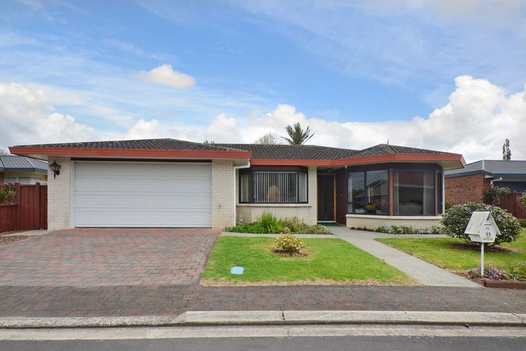 Photo of property in 11 Wordsworth Place, Stoke, Nelson, 7011