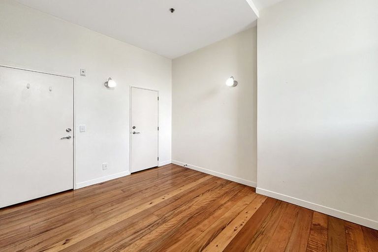 Photo of property in 5/30 Hanson Street, Mount Cook, Wellington, 6021