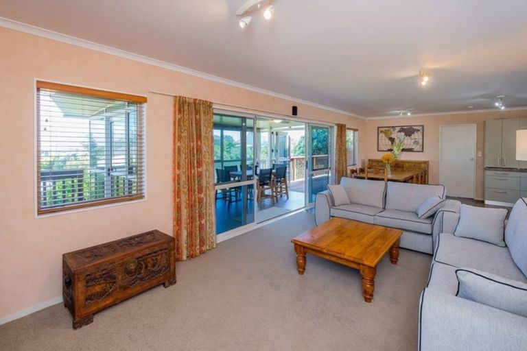 Photo of property in 3 Norna Grove, Waikawa Beach, Levin, 5573