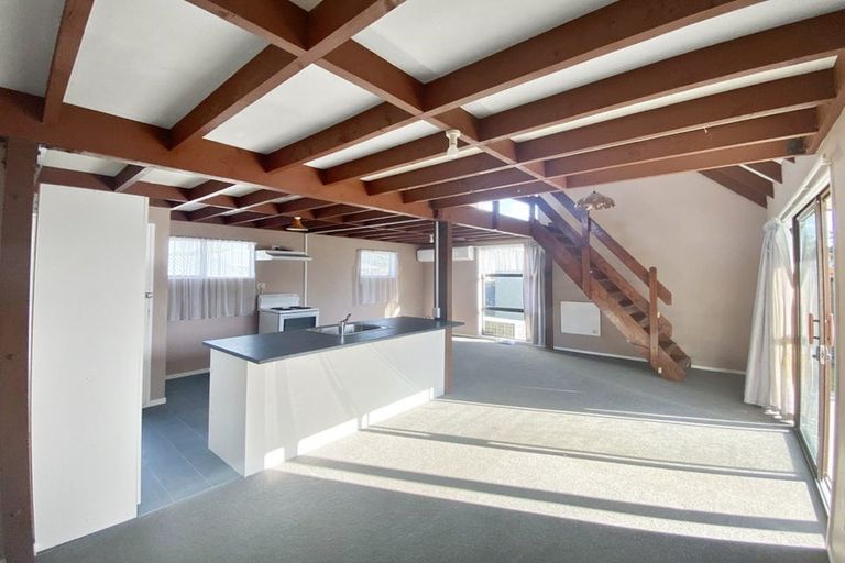 Photo of property in 84b Manuka Street, Castlecliff, Whanganui, 4501