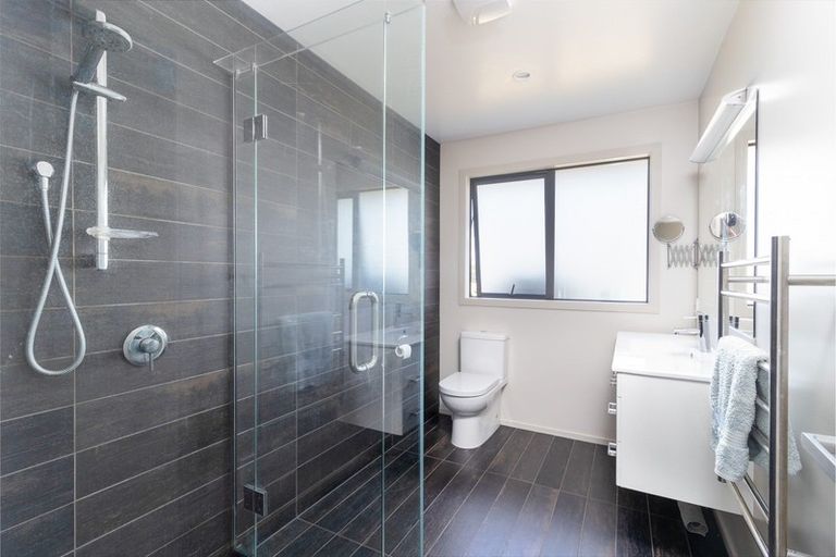 Photo of property in 21 Suncrest Drive, Tasman, Upper Moutere, 7173