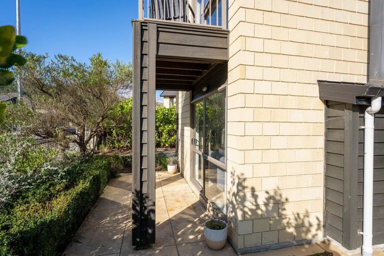 Photo of property in 42 Waterstone Avenue, Paraparaumu, 5032