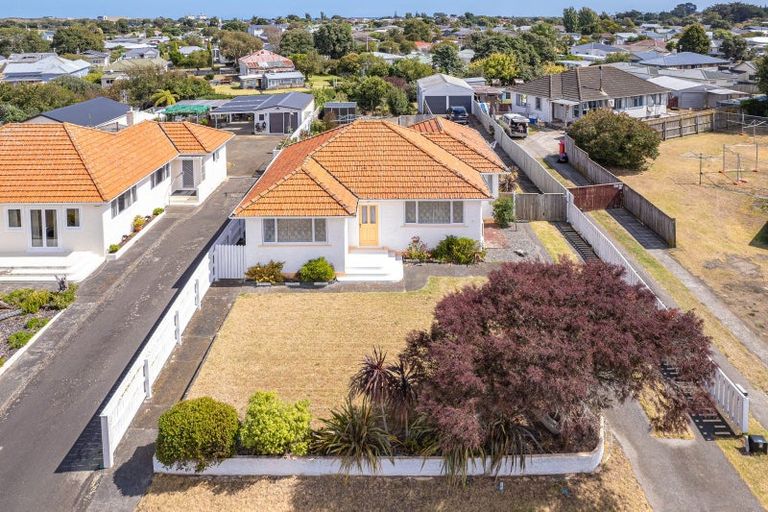 Photo of property in 87 Carlton Avenue, Tawhero, Whanganui, 4501