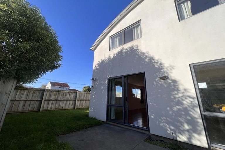 Photo of property in 14a Buccleugh Street, Phillipstown, Christchurch, 8011