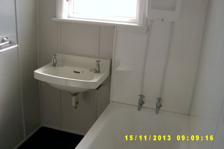 Photo of property in 34-40 Cheshire Street, Cannons Creek, Porirua, 5024