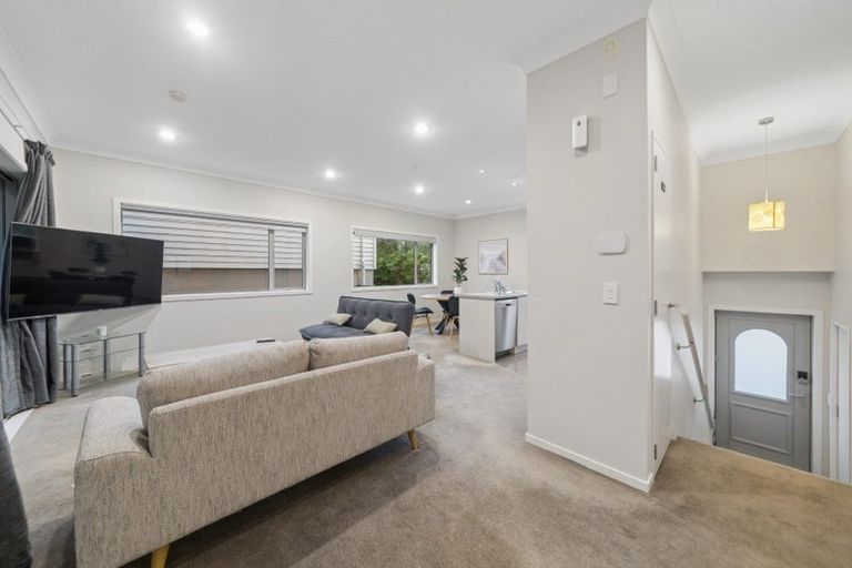 Photo of property in 143 Ironside Road, Johnsonville, Wellington, 6037