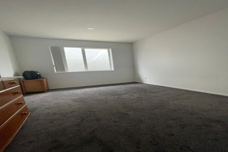 Photo of property in 11 Rere Close, Takanini, 2112