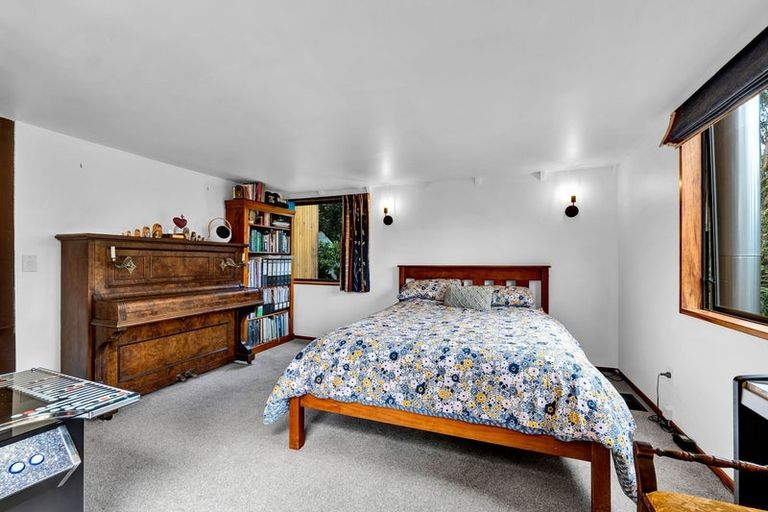 Photo of property in 73d Govett Avenue, Frankleigh Park, New Plymouth, 4310