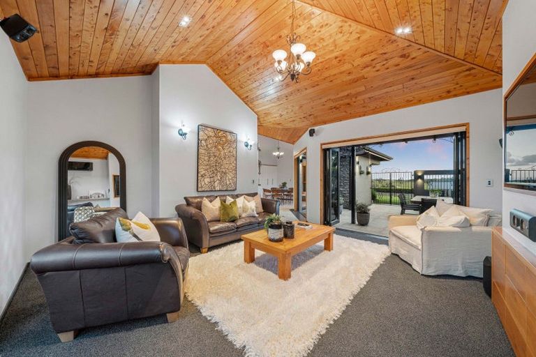 Photo of property in 24 Grace James Road, Pukekohe, 2120