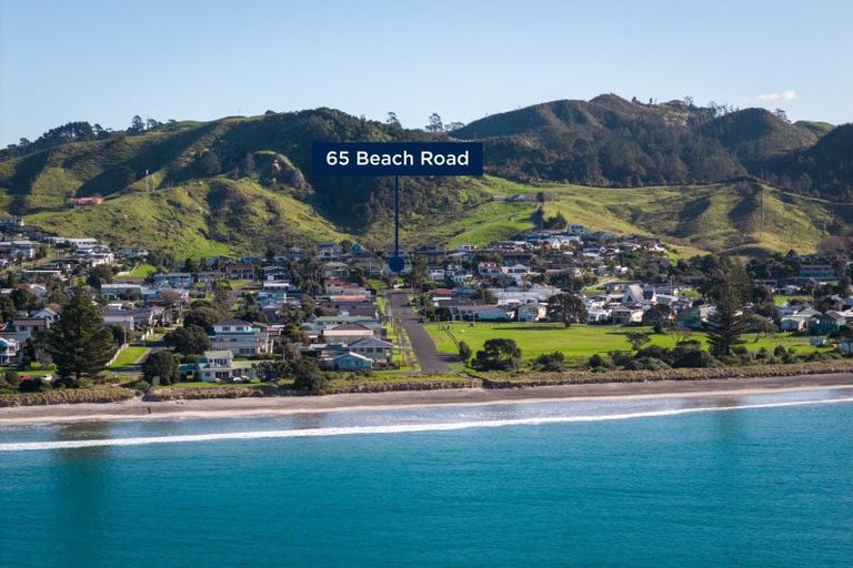 Photo of property in 65 Beach Road, Waihi Beach, 3611