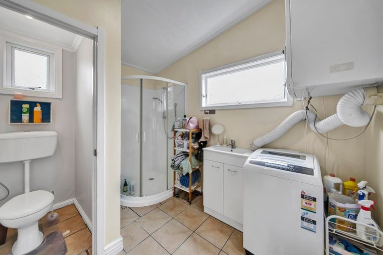 Photo of property in 137 Fairfield Road, Hawera, 4610