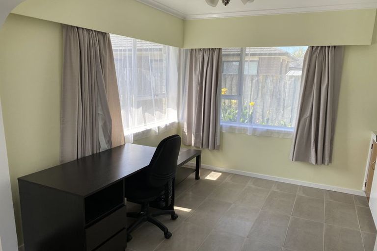 Photo of property in 10b Page Place, Hamilton East, Hamilton, 3216