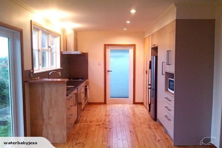 Photo of property in 46 Raukawa Street, Strathmore Park, Wellington, 6022