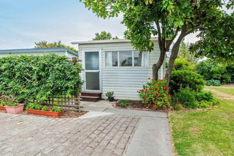 Photo of property in 12 Lee Street, Southbridge, 7602