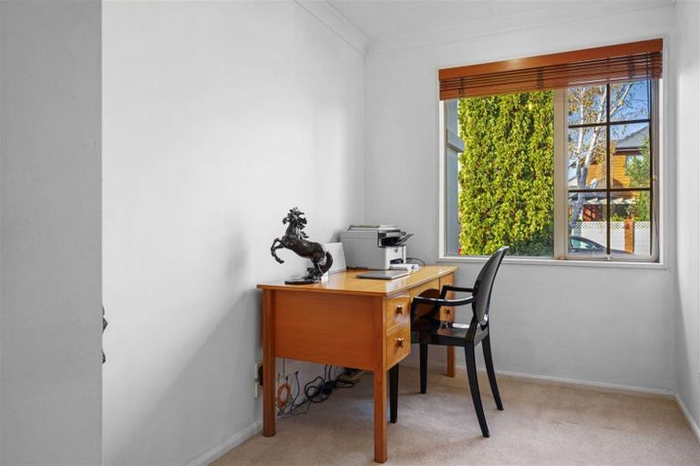 Photo of property in 6 Glencullen Drive, Casebrook, Christchurch, 8051