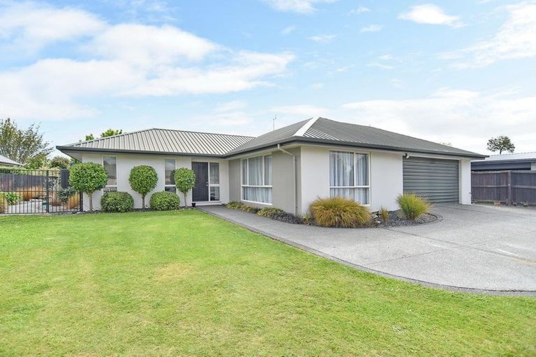 Photo of property in 12 Welsford Street, Woodend, 7610