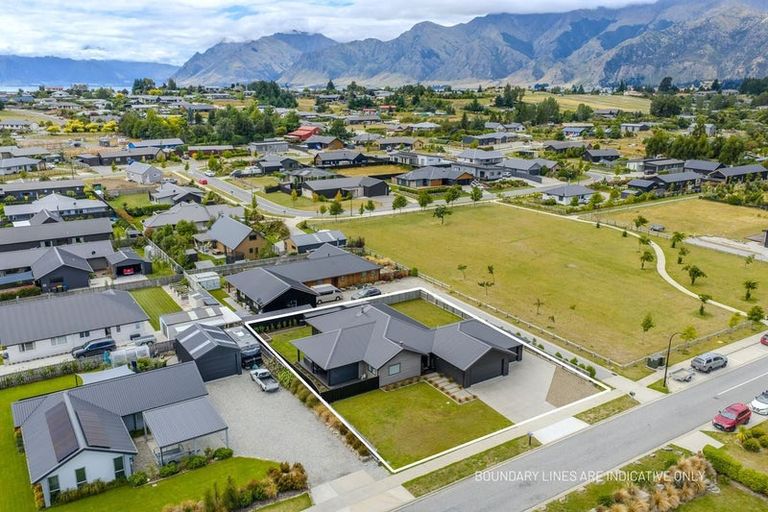 Photo of property in 7 Dingle Street, Lake Hawea, 9382