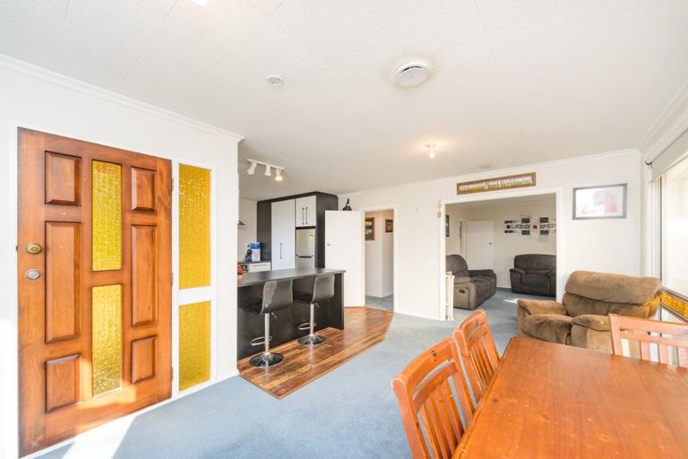 Photo of property in 22 Langley Avenue, Milson, Palmerston North, 4414