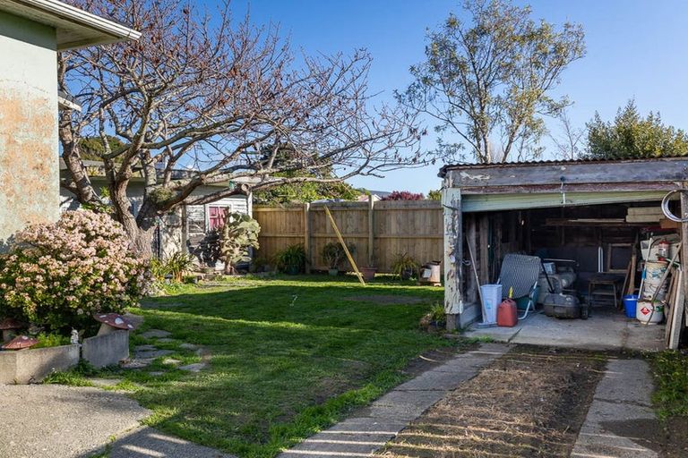 Photo of property in 47 Kirk Street, Otaki, 5512