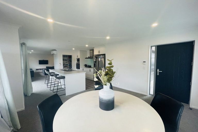 Photo of property in 10 James Prebble Drive, Prebbleton, 7604