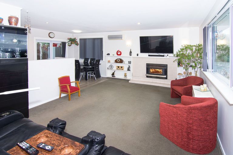 Photo of property in 11 Puriri Crescent, Lansdowne, Masterton, 5810