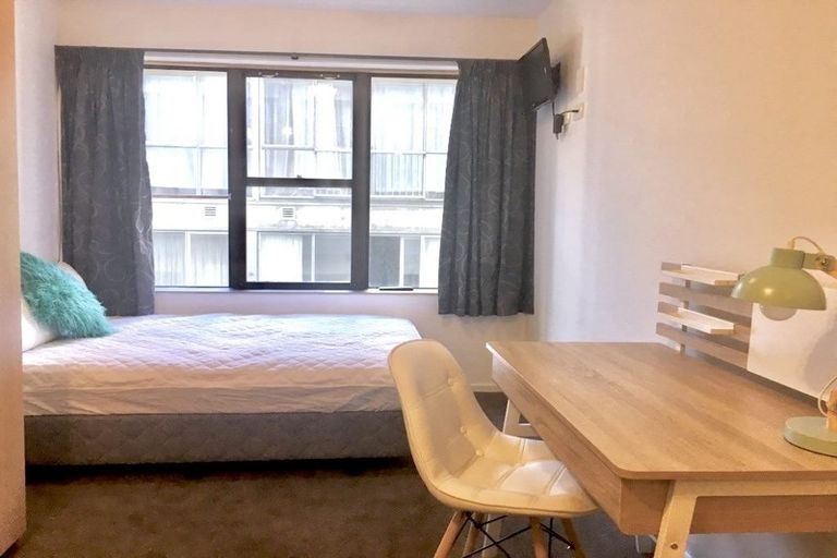 Photo of property in Orange Apartments/victoria Centr, 605/169 The Terrace, Wellington Central, Wellington, 6011