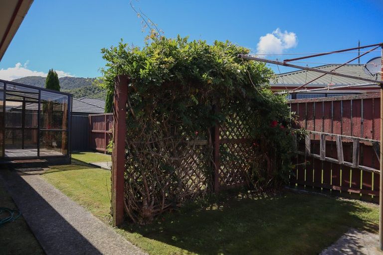 Photo of property in 69 Shakespeare Street, Greymouth, 7805