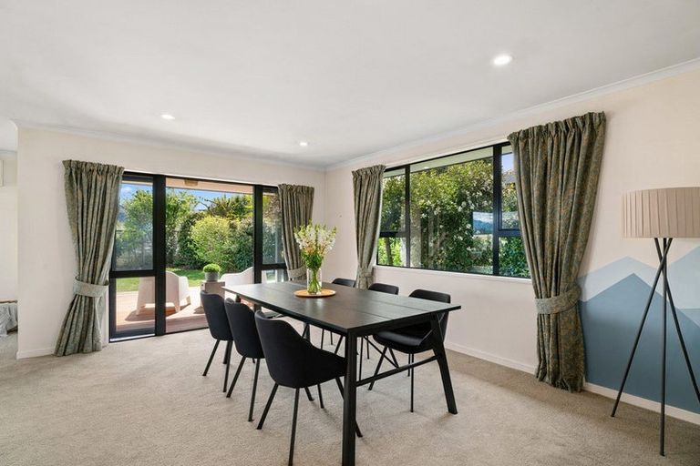 Photo of property in 4 Baker Grove, Wanaka, 9305