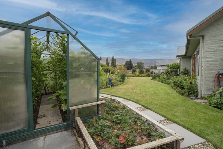 Photo of property in 33 The Dunes, Cromwell, 9310