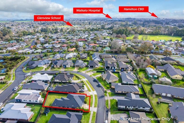 Photo of property in 8 Ladeira Place, Fitzroy, Hamilton, 3206