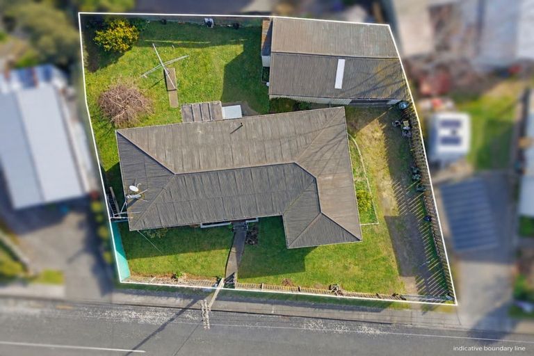 Photo of property in 25 Mcgreevy Street, Waipawa, 4210