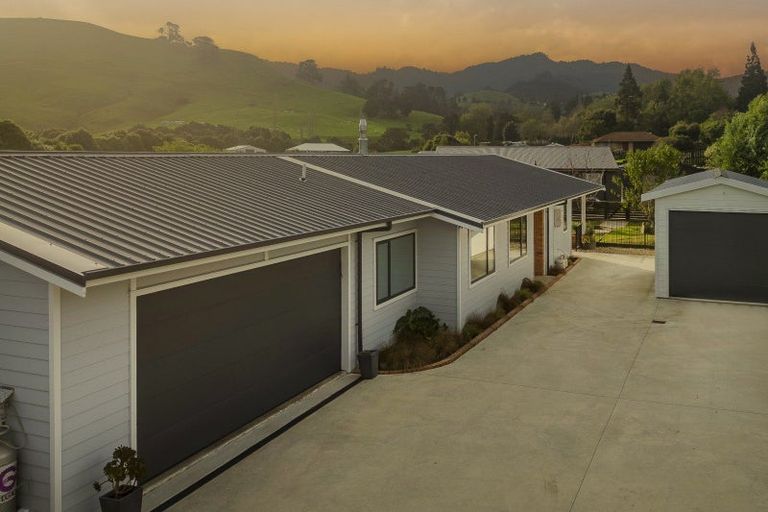 Photo of property in 6 Ridge View Place, Waihi, 3610