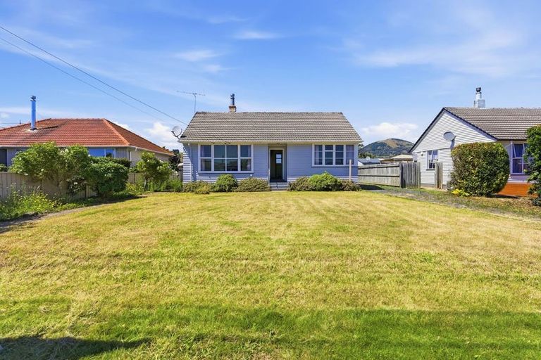 Photo of property in 29 Doon Street, Vauxhall, Dunedin, 9013