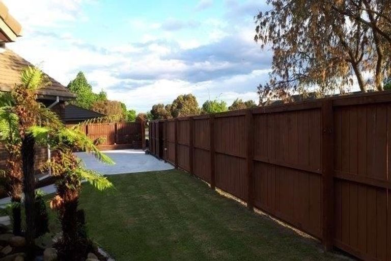 Photo of property in 16 Hewitts Road, Woodend, 7610