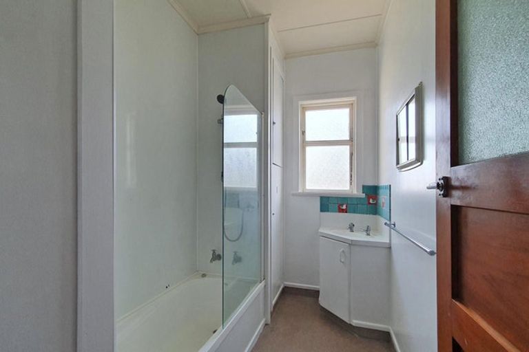 Photo of property in 21 Gallipoli Road, Onekawa, Napier, 4110