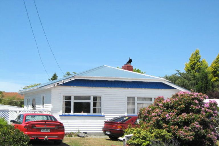 Photo of property in 22 Pannell Avenue, Wainoni, Christchurch, 8061