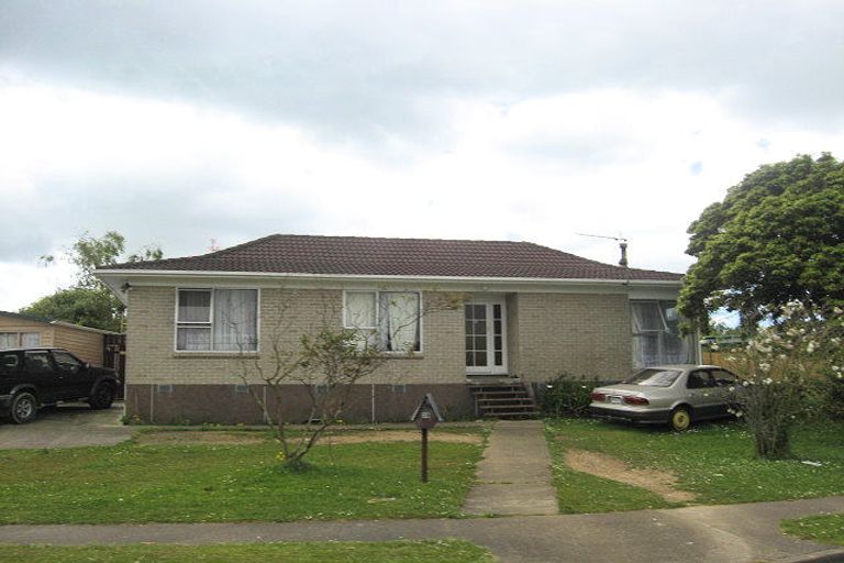 Photo of property in 39 Sharland Avenue, Manurewa, Auckland, 2102