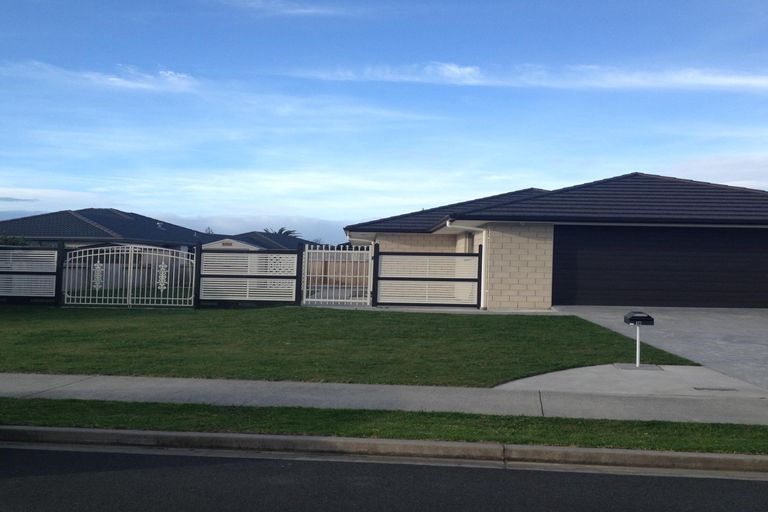 Photo of property in 18 Reel Road, Athenree, Waihi Beach, 3611