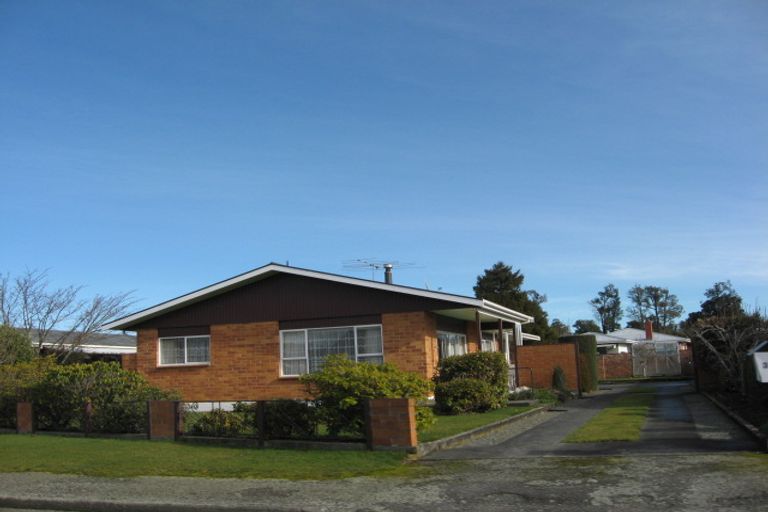 Photo of property in 35 Waterford Drive, Winton, 9720