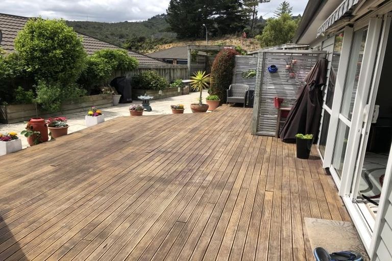 Photo of property in 26 Speldhurst Grove, Stokes Valley, Lower Hutt, 5019